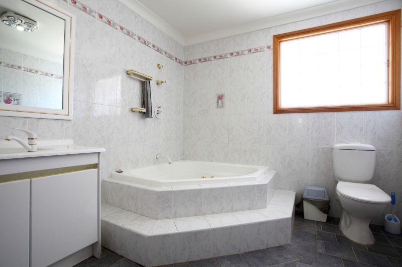 Top Bathtub Installation Companies in Randolph, MA